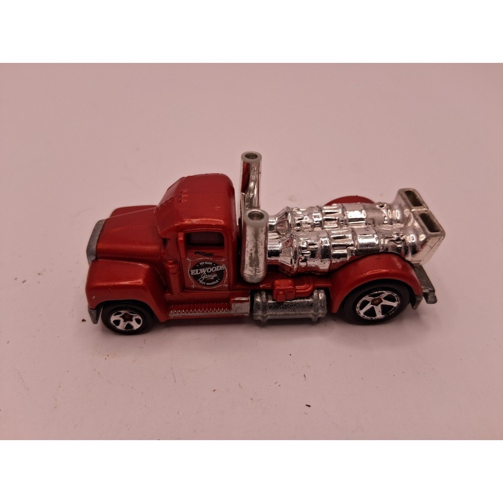 Hot Wheels Elwood's Garage Red Custom Truck Exposed Engine Diecast